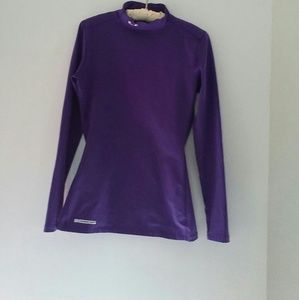 Women's Under Armor mock cold gear size med top
